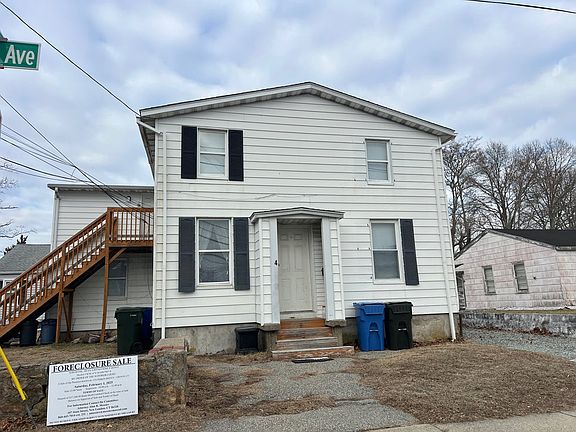3rd image of 4 Elderkin Ave