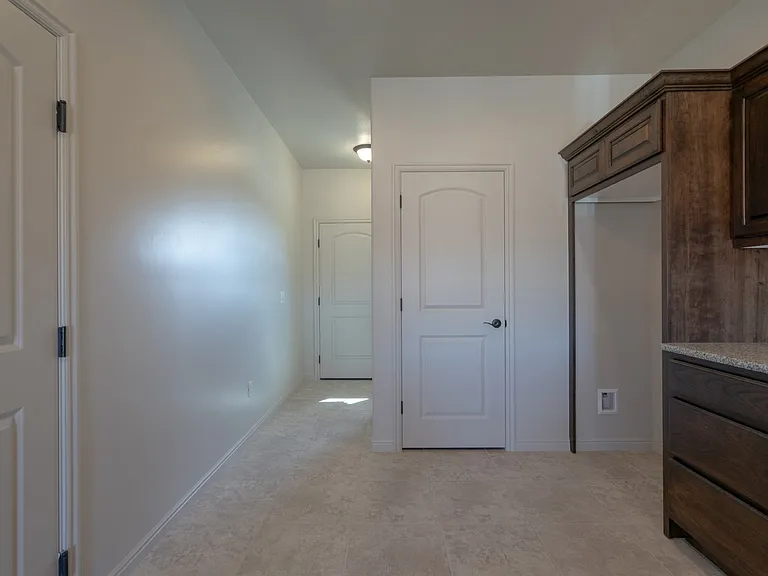 370 W Buena Vista Blvd #111 — Photo 9