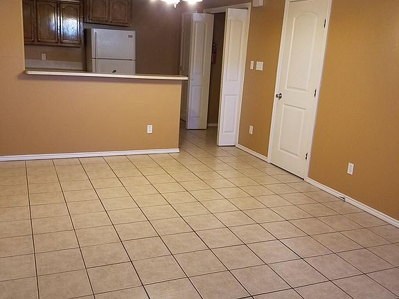 Living and dinning room area