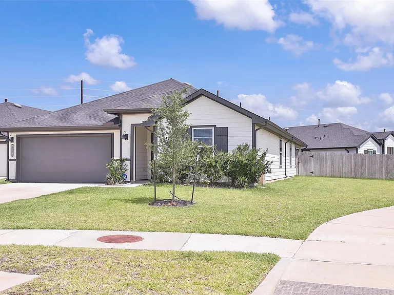 31615 Chollerford Ct — Photo 3