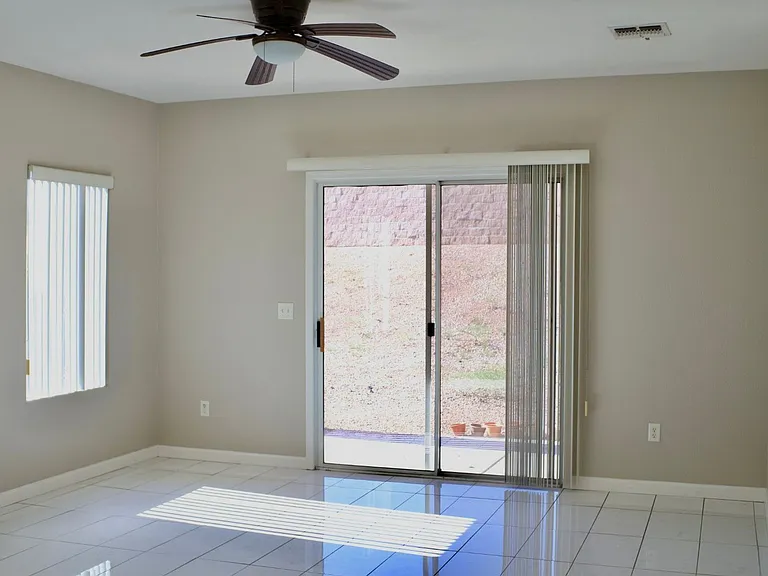 2503 Libretto Ave — Photo 6