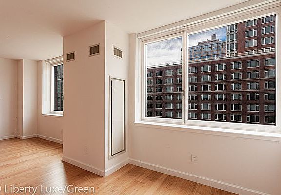 4th image of 300 N End Ave APT 11K