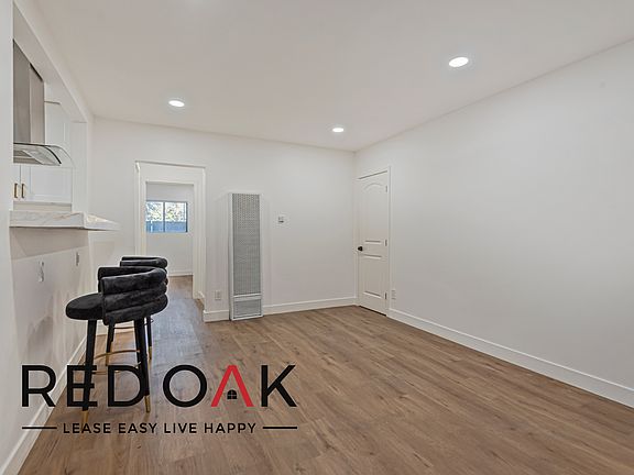 5th image of 8241 3/4 Whitsett Ave #3