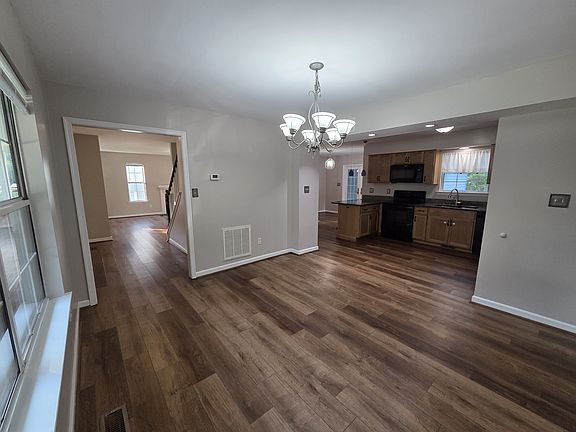 4th image of 510 Musket Dr