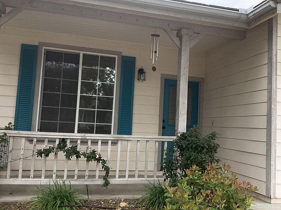3rd image of 305 Gonzales Dr