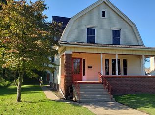 218 E Iron Ave, Dover, OH
