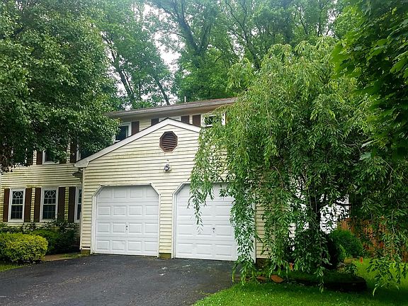 2nd image of 501 Leawood Ave