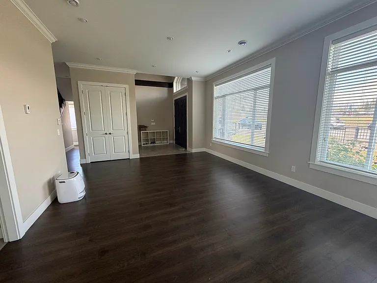 1682 Regan Ave — Photo 6