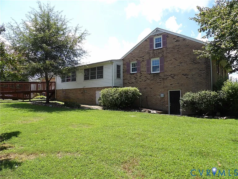 3813 Johnson Rd — Photo 9