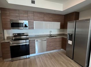 428 SW 6th St #B2, Miami, FL 33130