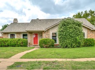 1322 Crestview Dr, Allen, TX 75002