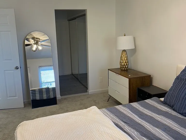 2101 N Rolfe St #D — Photo 14