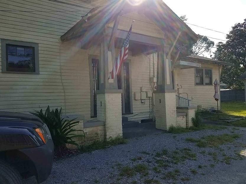 1st image of 308 Dunreath St APT B