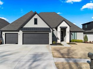 12202 S 102nd East Ave, Bixby, OK 74008