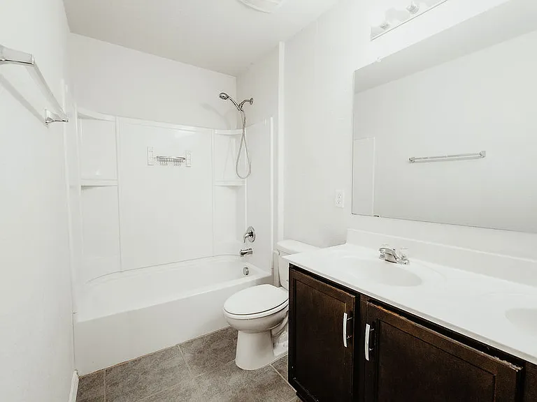 24370 Invitation Oak — Photo 25