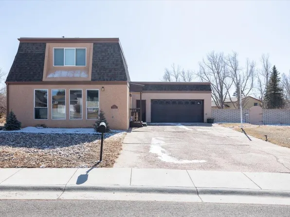 1675 Coughlin St, Laramie, WY 82072