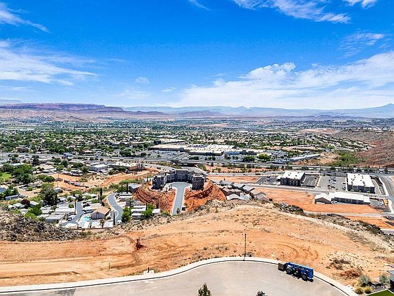 3rd image of Grand Hts