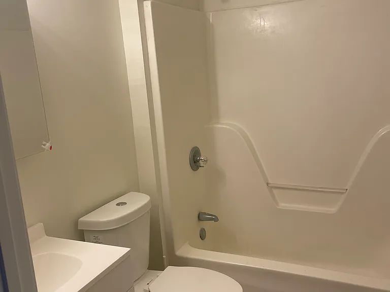 8 Crite Ct — Photo 4