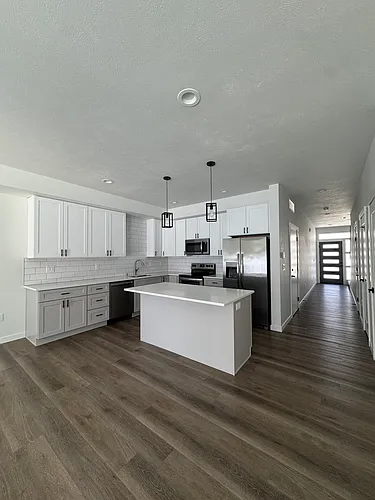 1010 S Julia St Photo 1