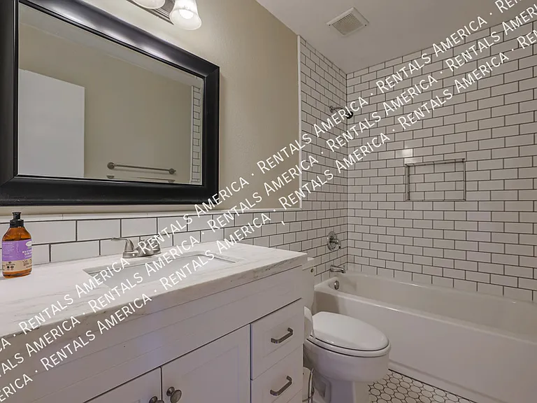 8613 E Clarendon Ave — Photo 19