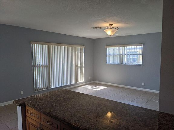 3rd image of 2841 NW 10th Court