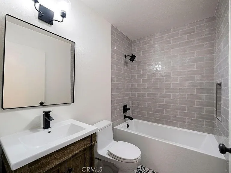 19 Vista Colinas — Photo 8