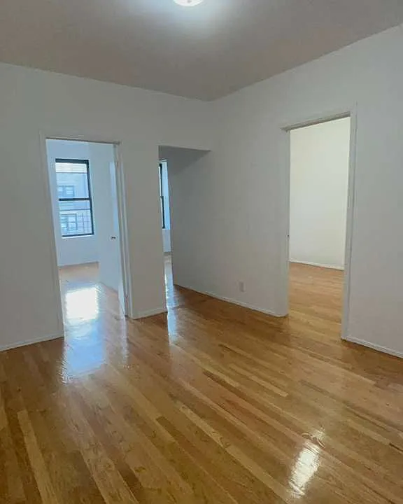 1801 Weeks Ave #3J