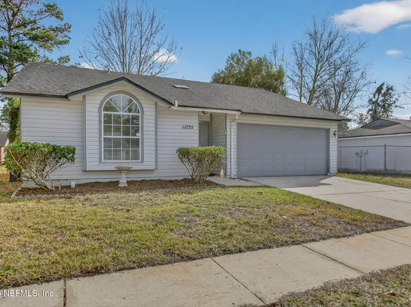 11755 KINGFISHER Lane E, Jacksonville, FL 32218