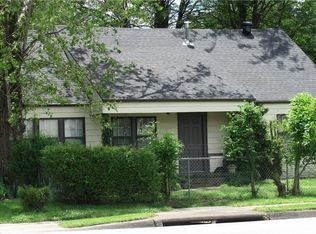 1519 W Huntsville Ave, Springdale, AR 72764