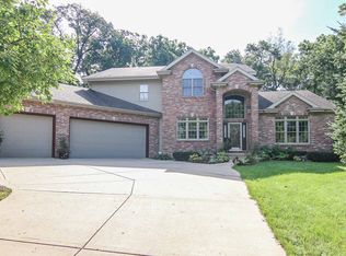 6735 Rolling Oaks Ln, Verona, WI 53593