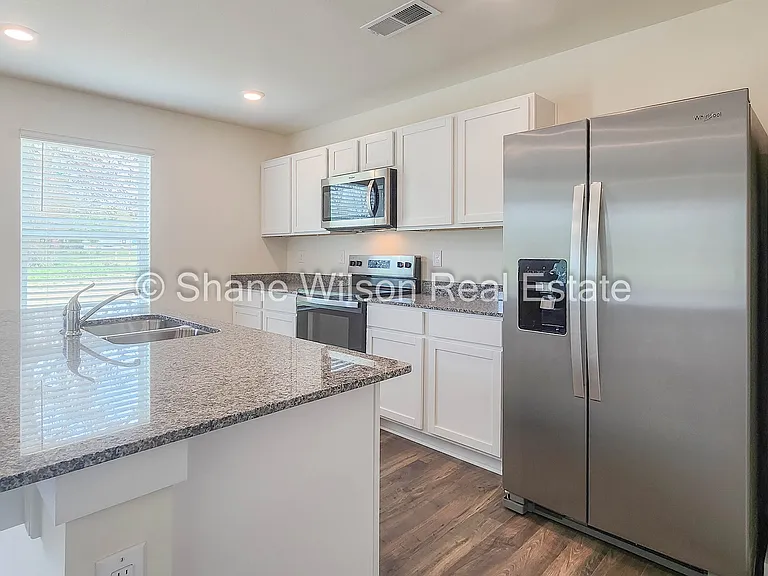 119 Fox Den Cir — Photo 5