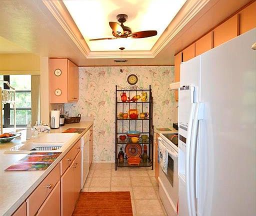 3rd image of 5231 Blue Crab Cir #6