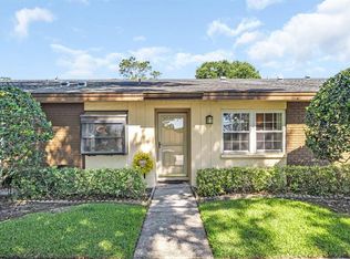 860 Maclaren Dr N APT B, Palm Harbor, FL 34684