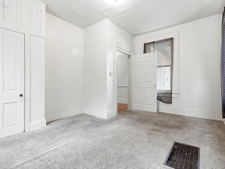 5109 Montgomery Rd — Photo 18