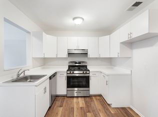 707 Tallwood Ln, Green Brook, NJ 08812