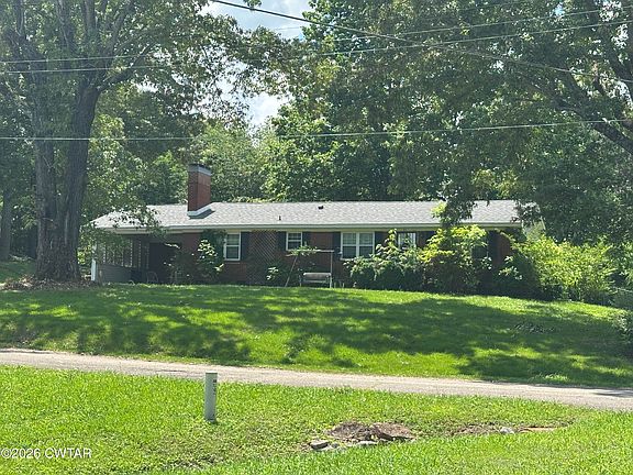 2nd image of 82 Northwood Dr