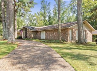 1 Hillcroft St, Pine Bluff, AR 71603