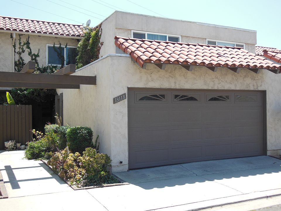 1st image of 13118 Equestrian Ln