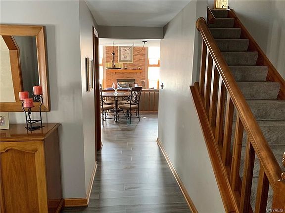 3rd image of 31 Thames Ct