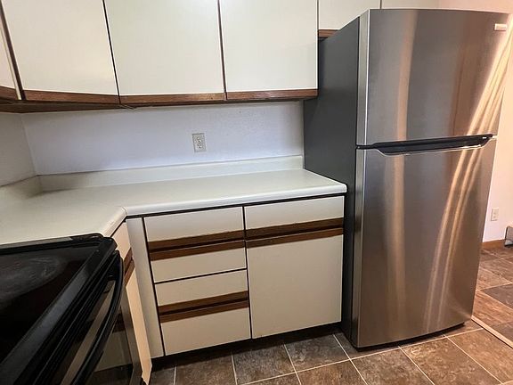 3rd image of 4716 Dale St #4