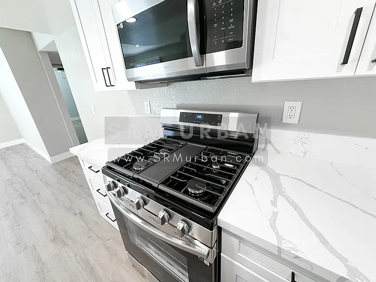 4742 Seminole Dr #2 — Photo 4