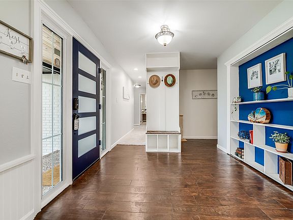 5th image of 21446 Lakefront Dr