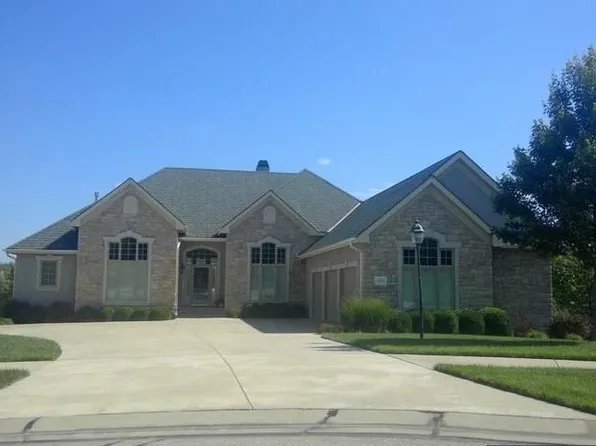 4132 SW Stoneylake Dr, Topeka, KS 66610