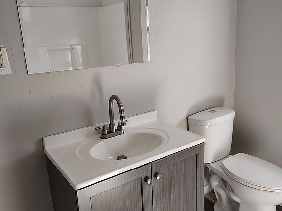 5th image of 517 N 9th St