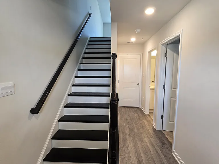 254 Ensemble Way — Photo 24
