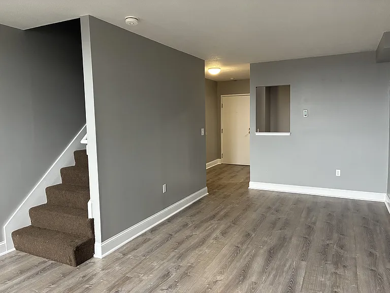 301 Main St #308 — Photo 5