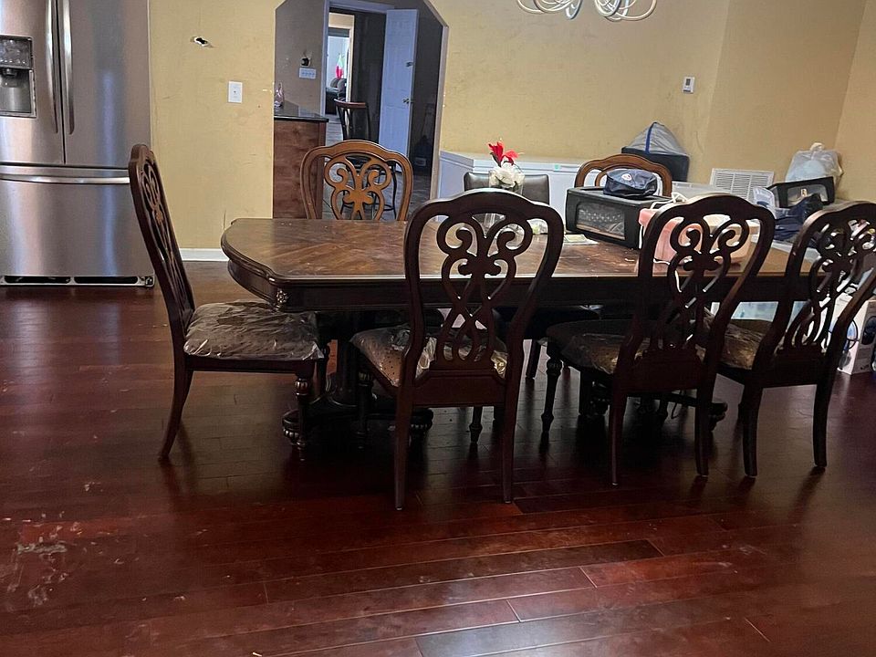 2nd image of 115 Tate Rd