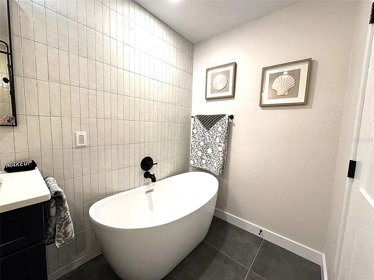 419 N Apopka Ave — Photo 14