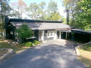 4556 Lake Dr N, De Soto, MO 63020