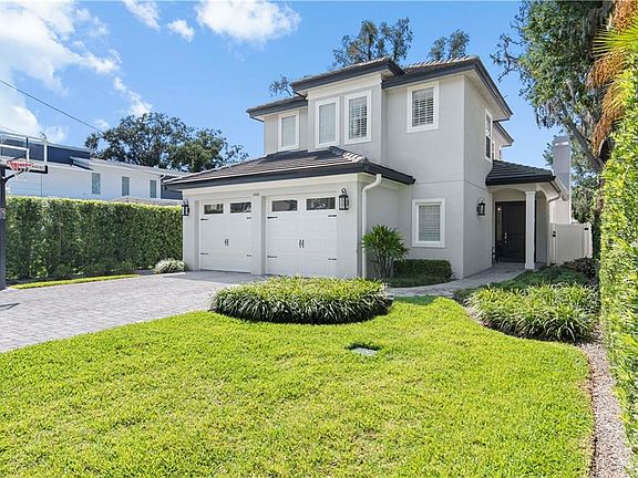 3rd image of 1440 Magnolia Ave